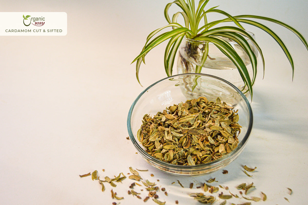 Cardamom Green (Cut & Sifted)